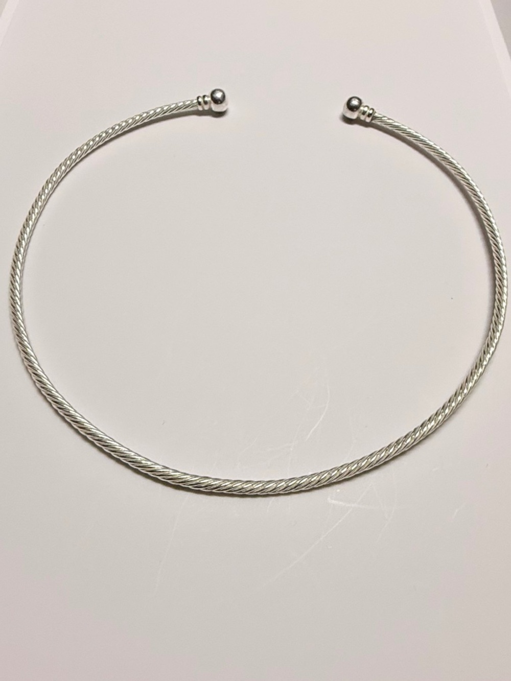 Silver tone Choker
